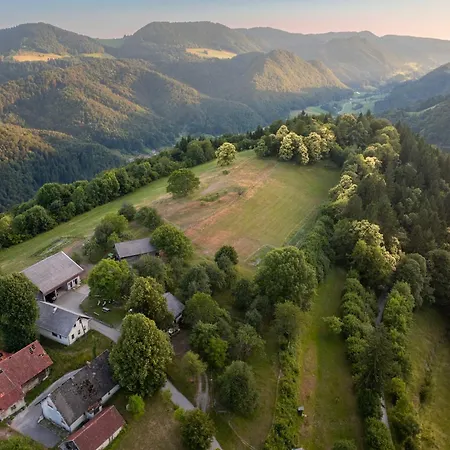 Turisticna Kmetija Pod Kostanji - Pod Kostanji