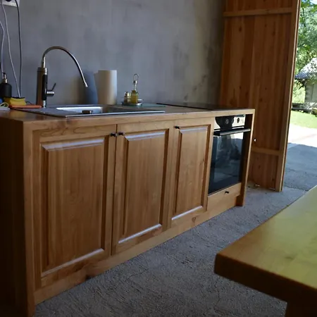 Turisticna Kmetija Pod Kostanji - Pod Kostanji مزرعة للإقامة